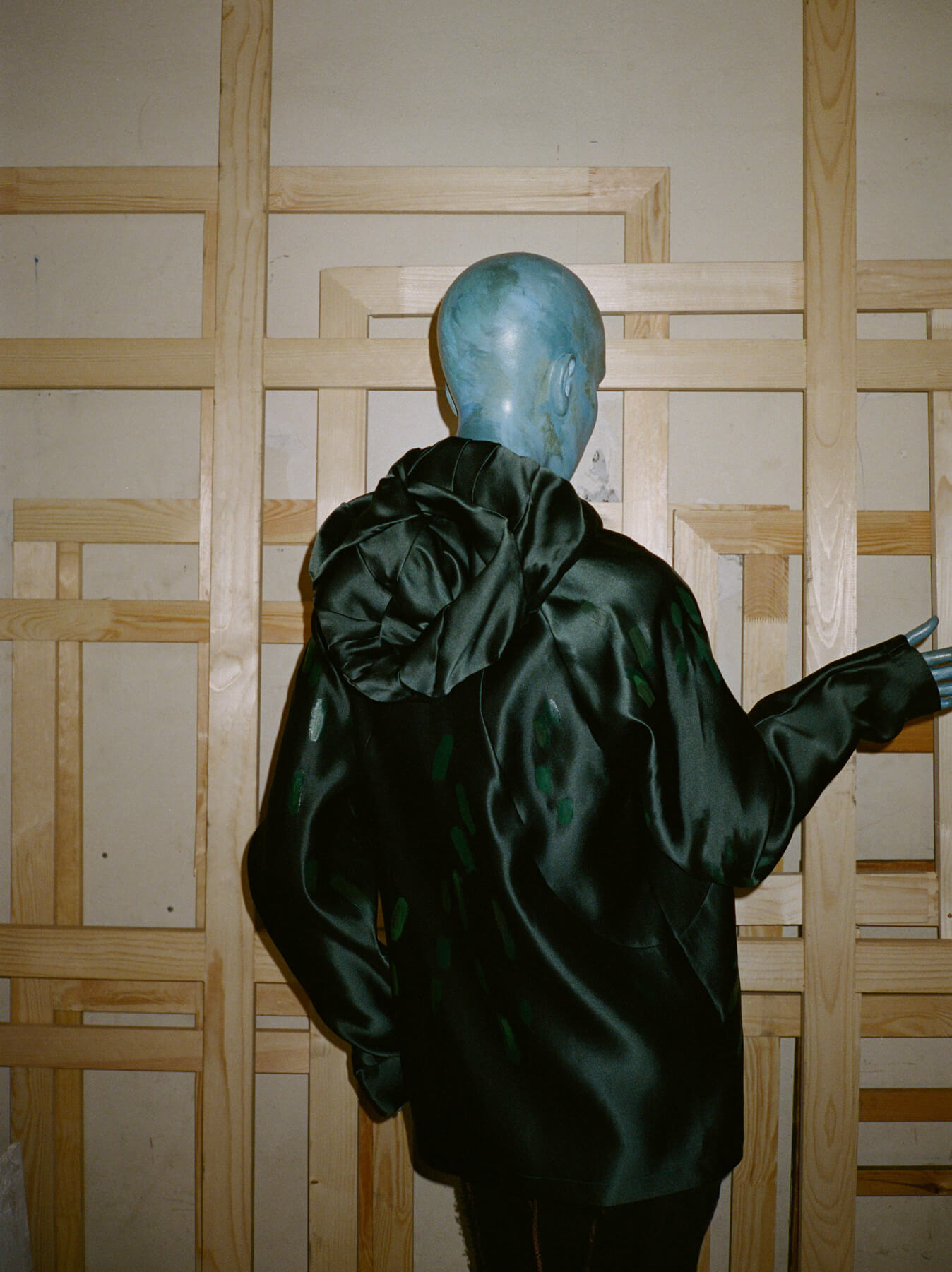 1fish 2swimming 3Robinsparkes 4blue person 5Magic  6Painted clothing 7painting 8art 9clock 10time 11 11:11