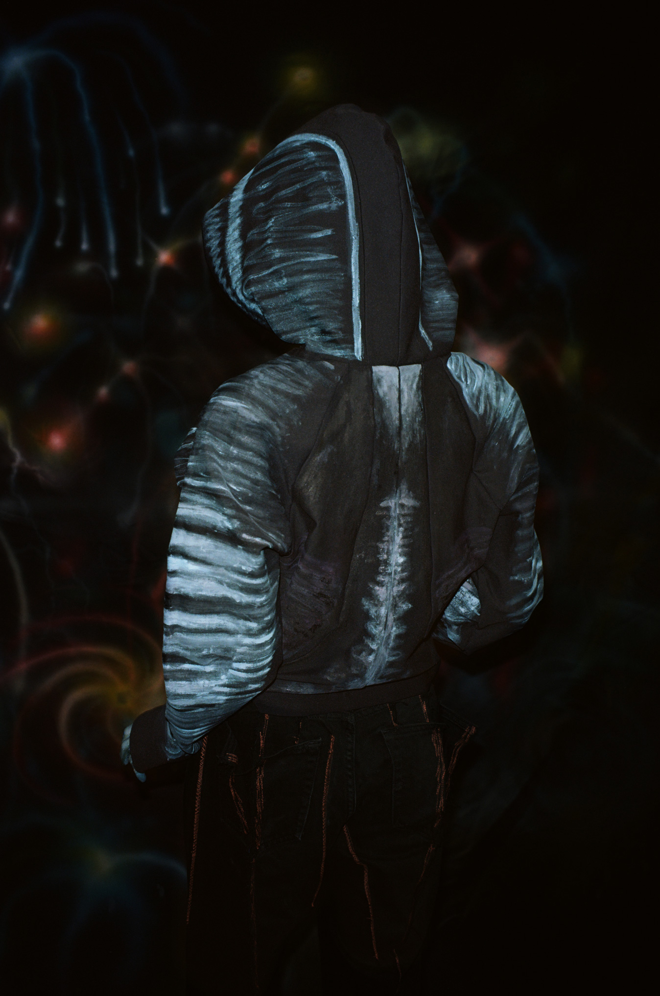 1key 2Embroidery 3Robinsparkes 4blue person 5Magic 6Painted clothing 7painting 8art 9clock 10time 11 11:11