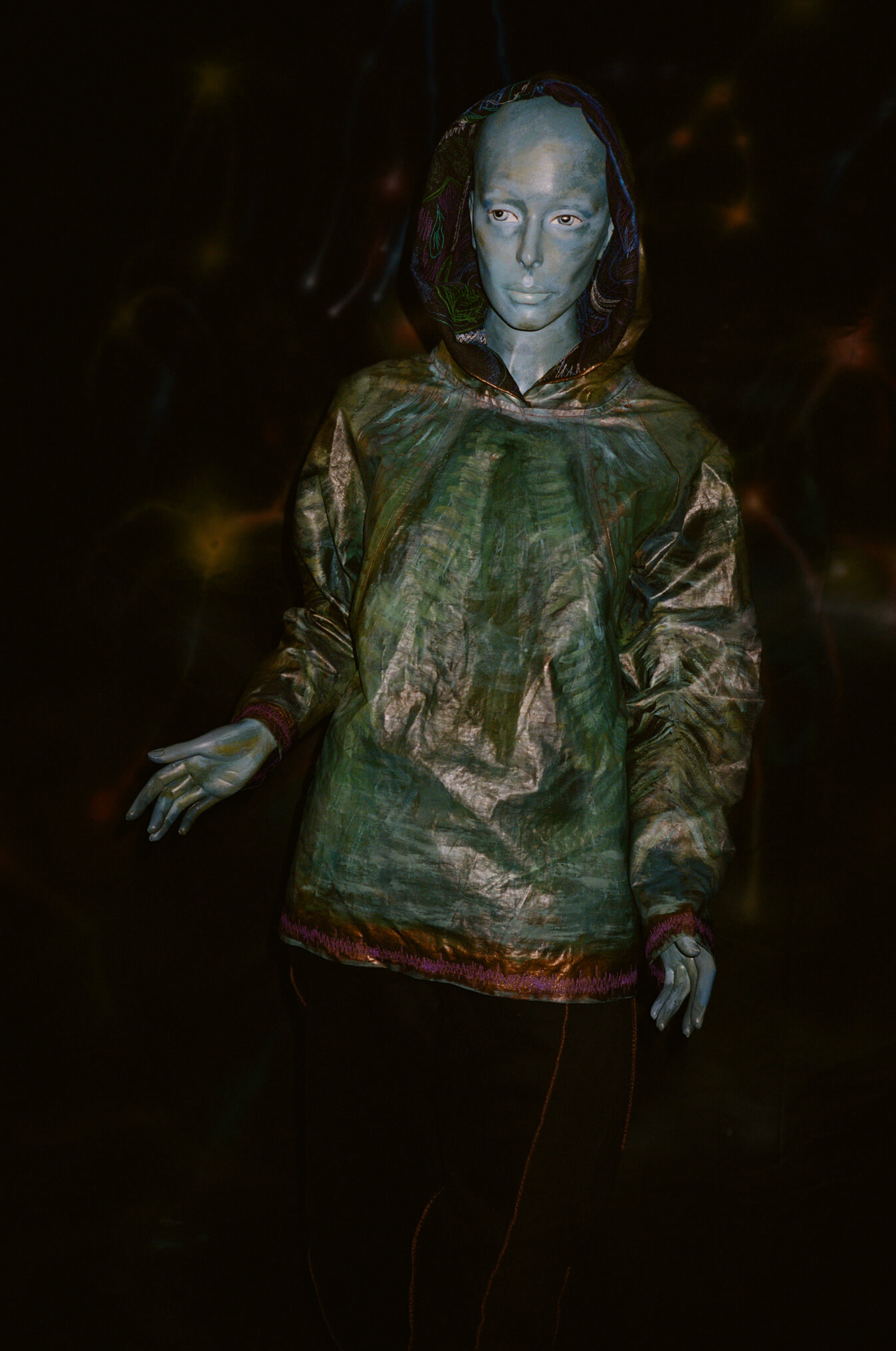 1green 2Embroidery 3Robinsparkes 4blue person 5Magic 6Painted clothing 7painting 8art 9clock 10time 11 11:11