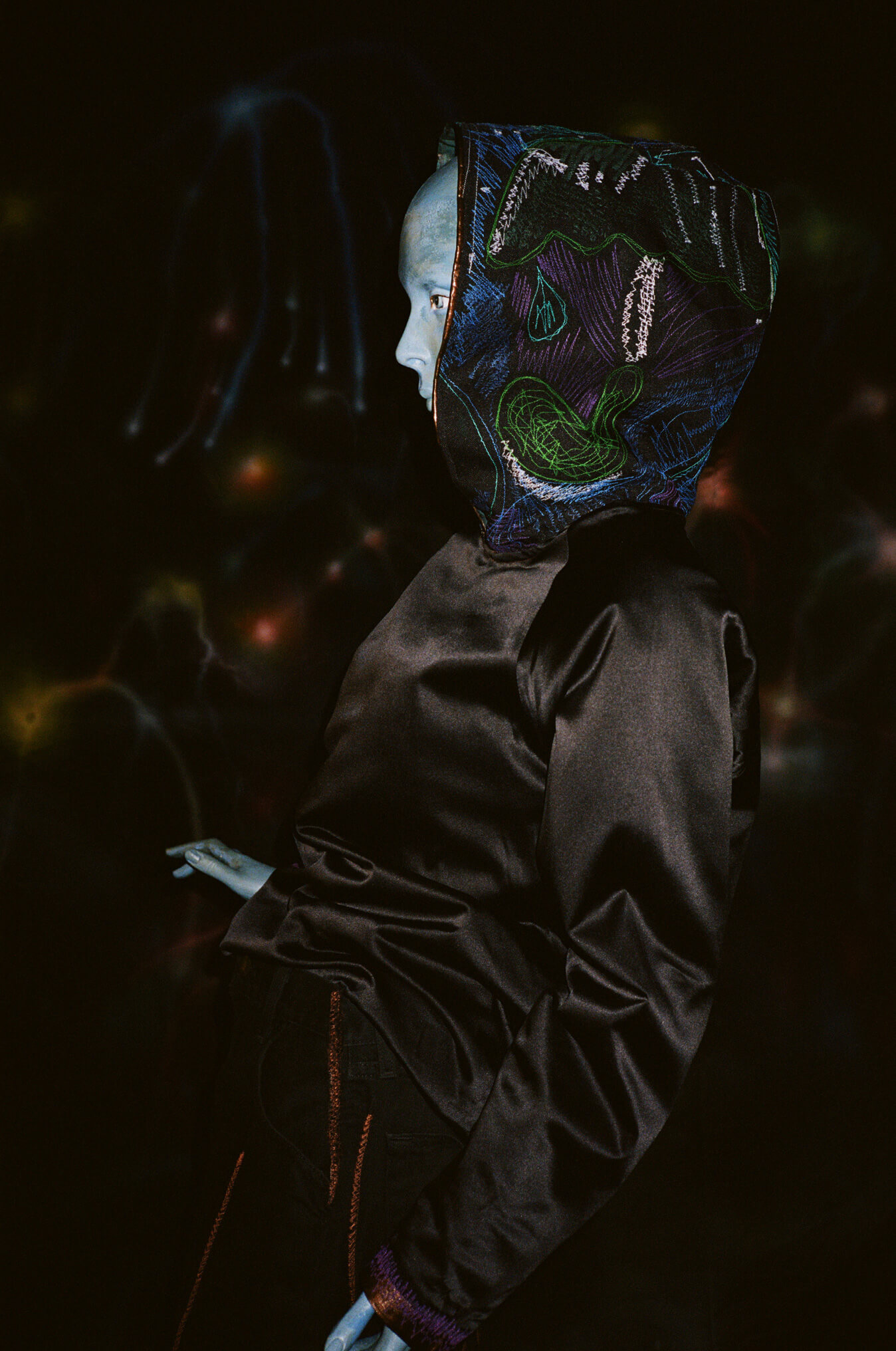 1green 2Embroidery 3Robinsparkes 4blue person 5Magic 6Painted clothing 7painting 8art 9clock 10time 11 11:11