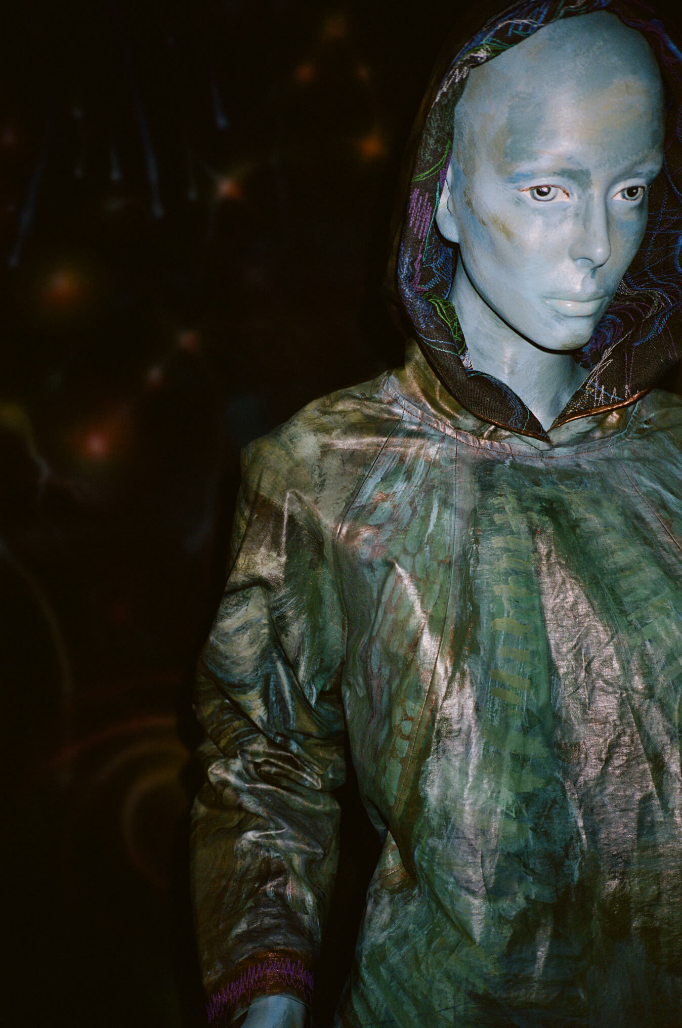 1green 2Embroidery 3Robinsparkes 4blue person 5Magic 6Painted clothing 7painting 8art 9clock 10time 11 11:11