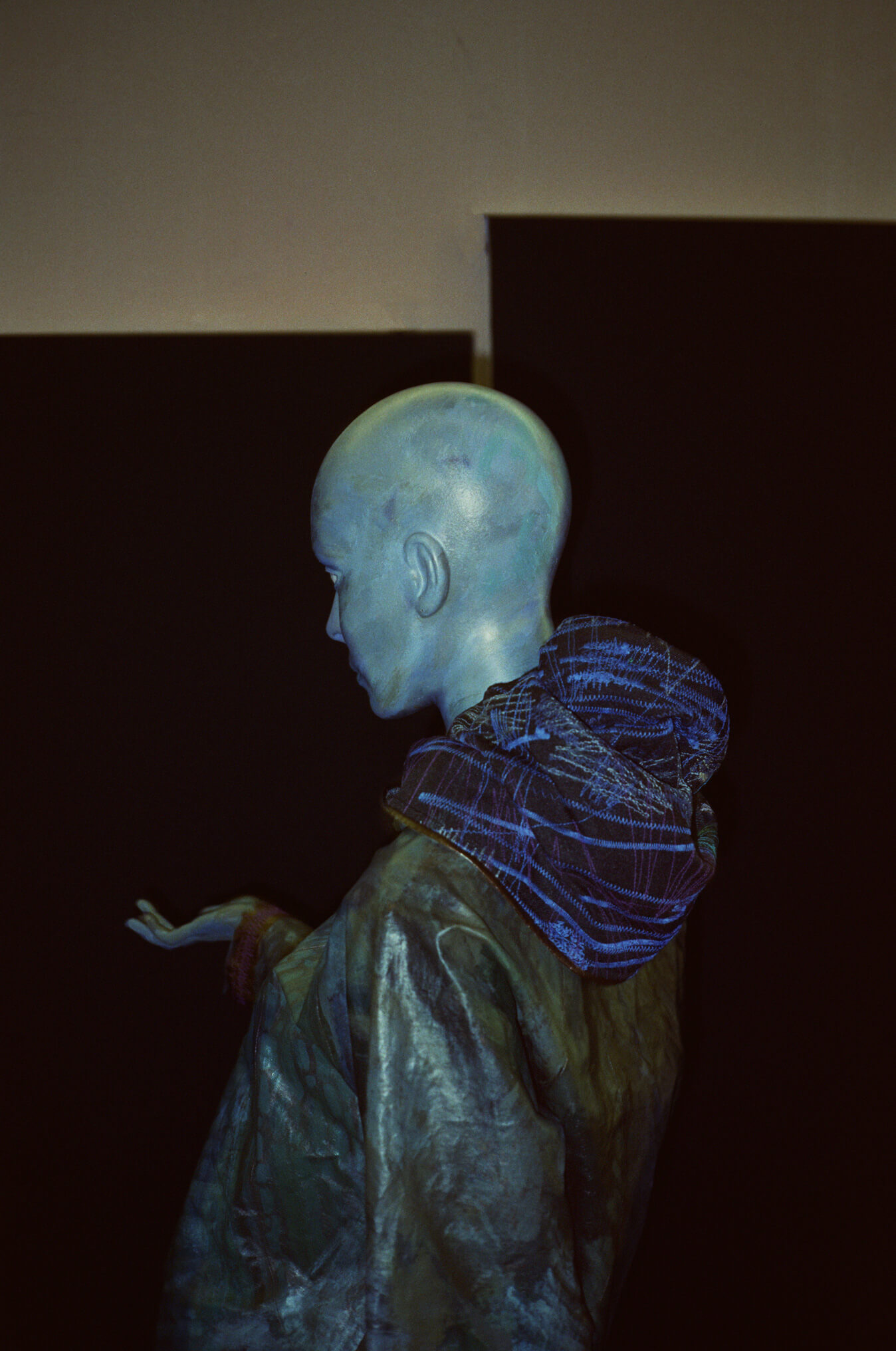 1green 2Embroidery 3Robinsparkes 4blue person 5Magic 6Painted clothing 7painting 8art 9clock 10time 11 11:11