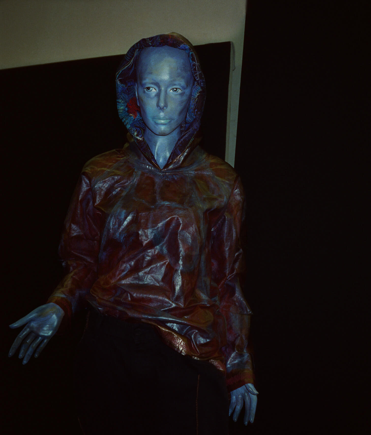 1goldfih 2Embroidery 3Robinsparkes 4blue person 5Magic 6Painted clothing 7painting 8art 9clock 10time 11 11:11