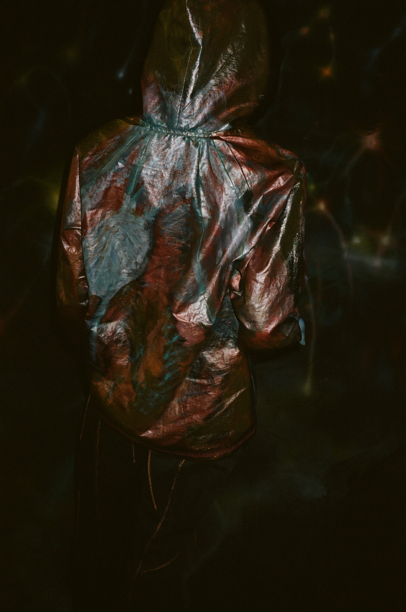 1goldfih 2Embroidery 3Robinsparkes 4blue person 5Magic 6Painted clothing 7painting 8art 9clock 10time 11 11:11