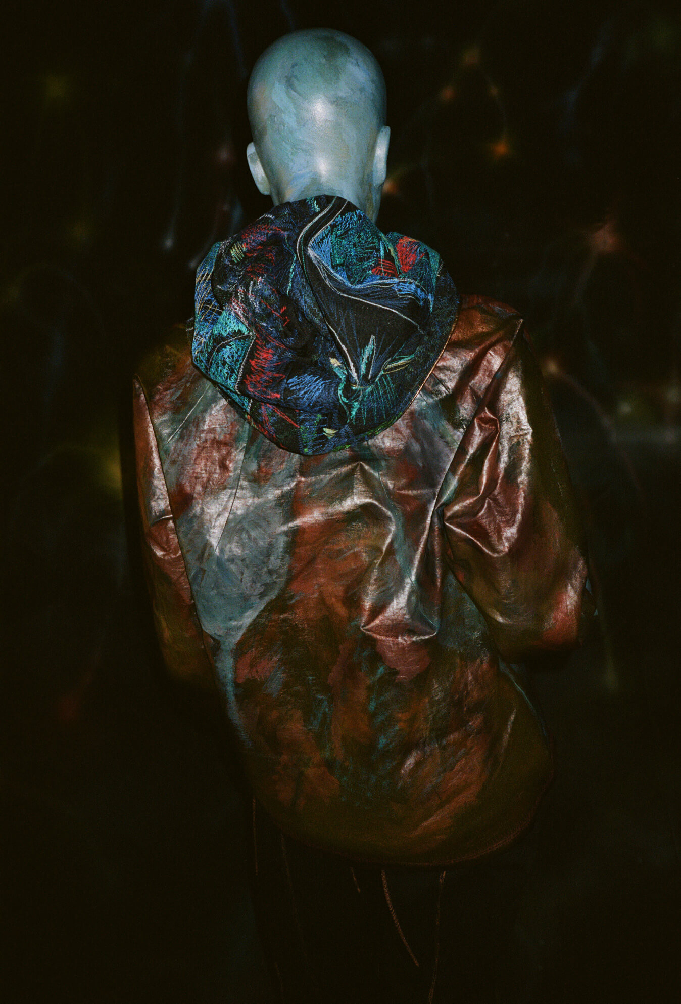 1goldfih 2Embroidery 3Robinsparkes 4blue person 5Magic 6Painted clothing 7painting 8art 9clock 10time 11 11:11