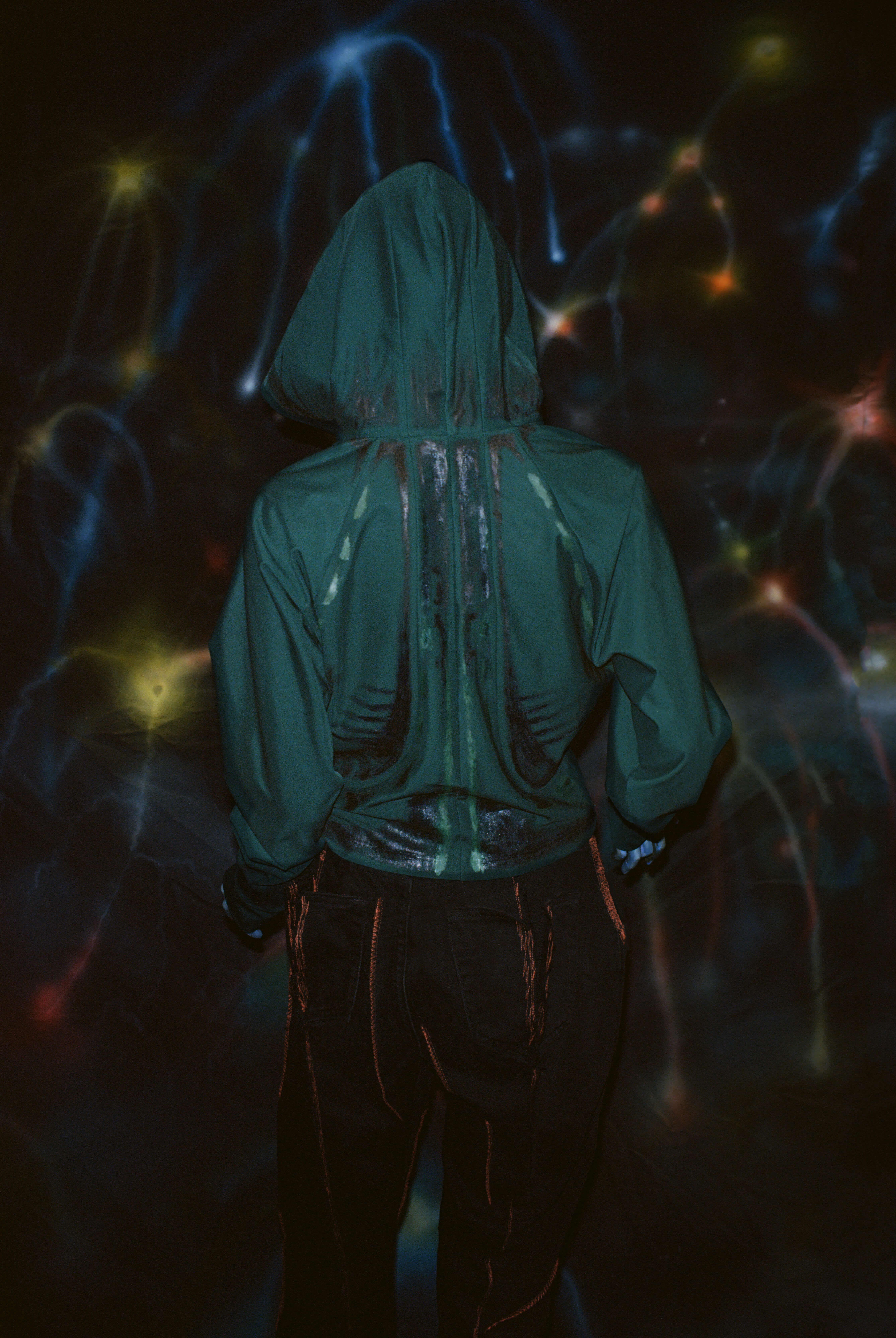 1aorta 2stretcher 3Robinsparkes 4blue person 5Magic 6Painted clothing 7painting 8art 9clock 10time 11 11:11